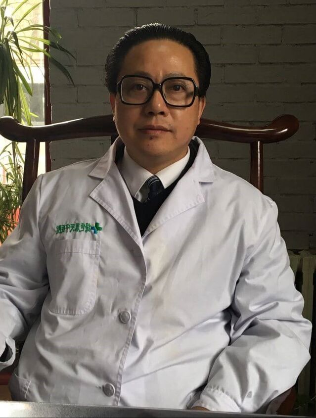 Dokter Ahli saraf Udin Loekito